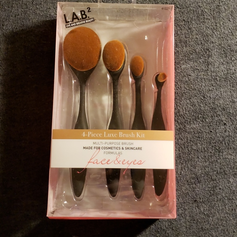 L. A. B. 2 Beish set